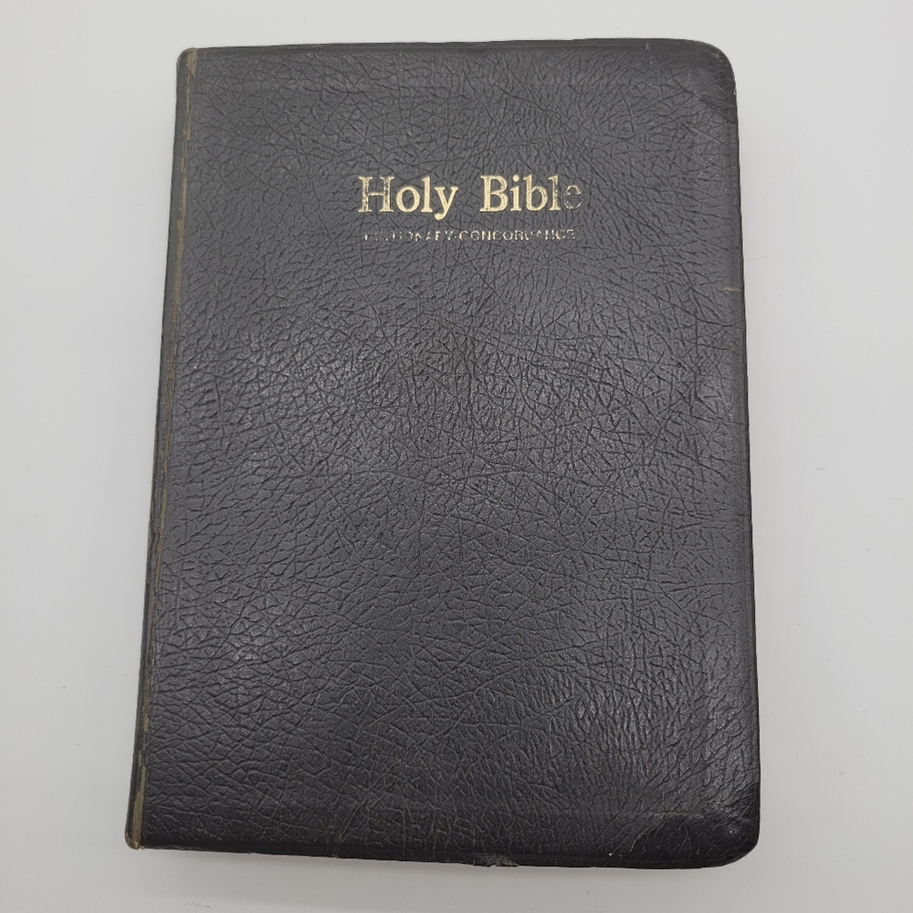 KJV Thomas Nelson Holy Bible 1970 Red Letter Concise Dictionary Concordance - Picture 1 of 5